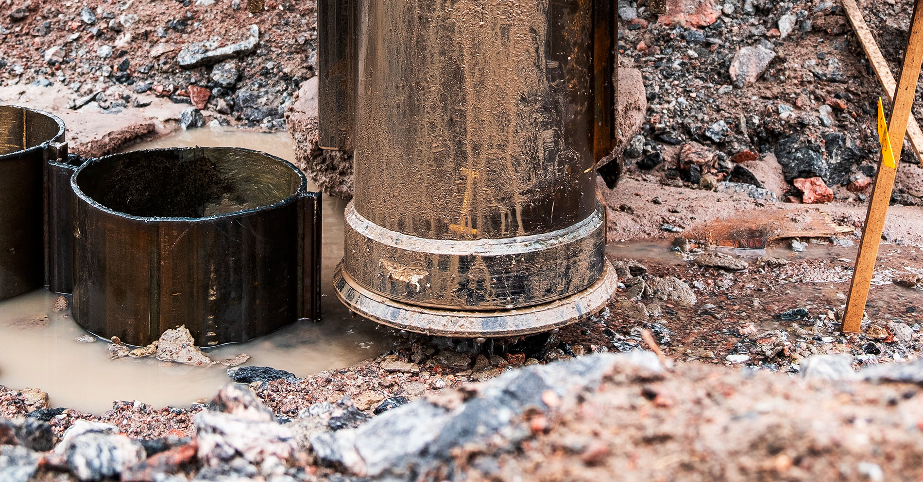 Системи буріння з одночасною обсадкою свердловин